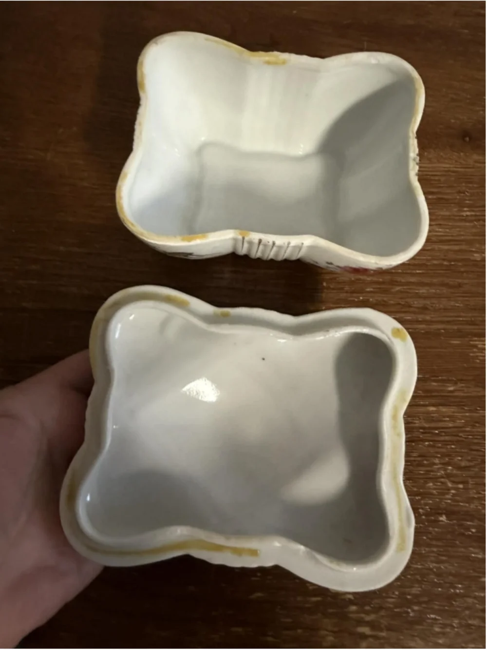 Vintage Bond Ware L&M Porcelain Trinket Box Floral & Gold Trim Japan Vanity Jar